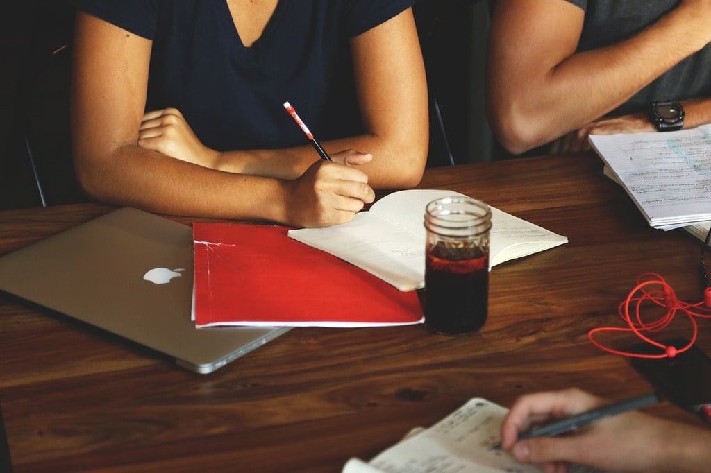 Prendre des cours pour apprendre le portugais